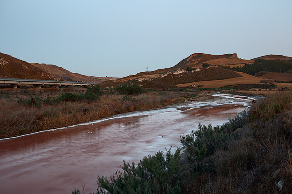 Red Hymera River 2