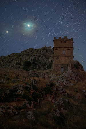 Jupiter and Venus Alignment Above Bordonaro Tower Ruined by Satellites V