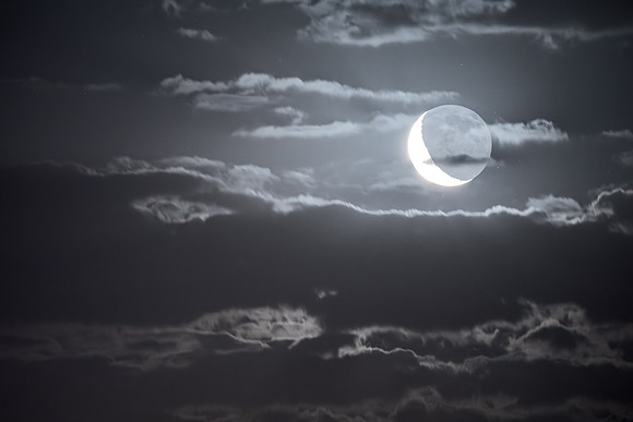 Earthshine Moon and Lunar Rays