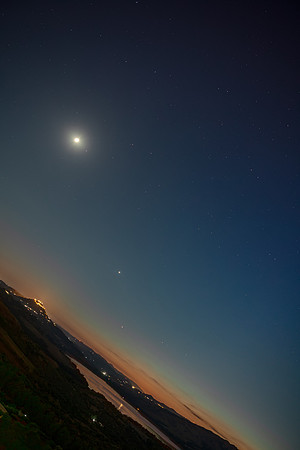 Moon M44 Venus Jupiter and Mercury Above Lake Pozzillo