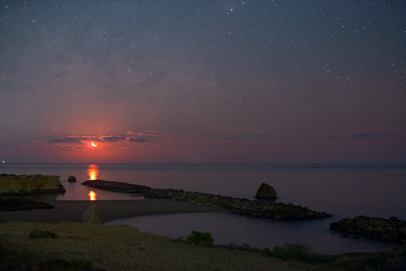 Sickle Moon and Sgr A Alignment Above Punta Cirica - Sicily 2