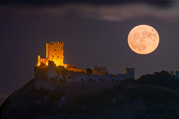Sturgeon Super Moon Above The Walls of Cefalà Diana Castle 2