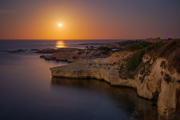 Wolf Moon Down At Plemmirio - Sicily