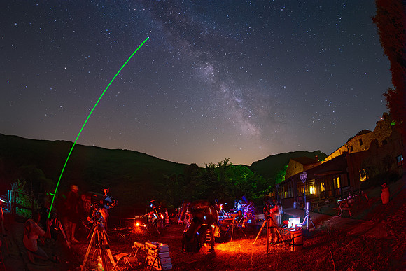 Pointing Altair At The Star Party