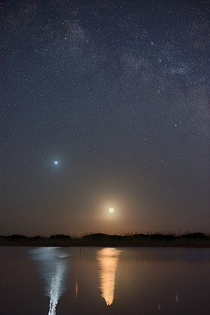 Venus Mars and Earthshine Moon With Summer Milky Way Above Vendicari 2 - Sicily