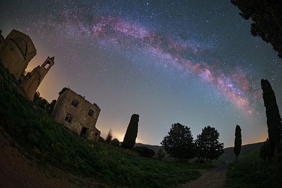 Summer Triangle On Borgo Giuliano - Sicily