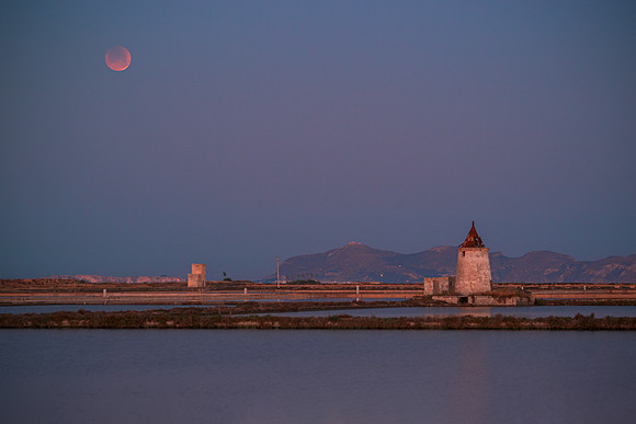 Lunar Eclipse Venus Belt And The Wind Mill
